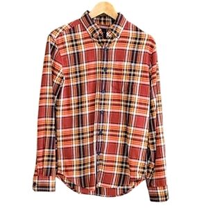 American Eagle Man's "Seriously Soft Classic Fit" Plaid Button Down Size X-Small